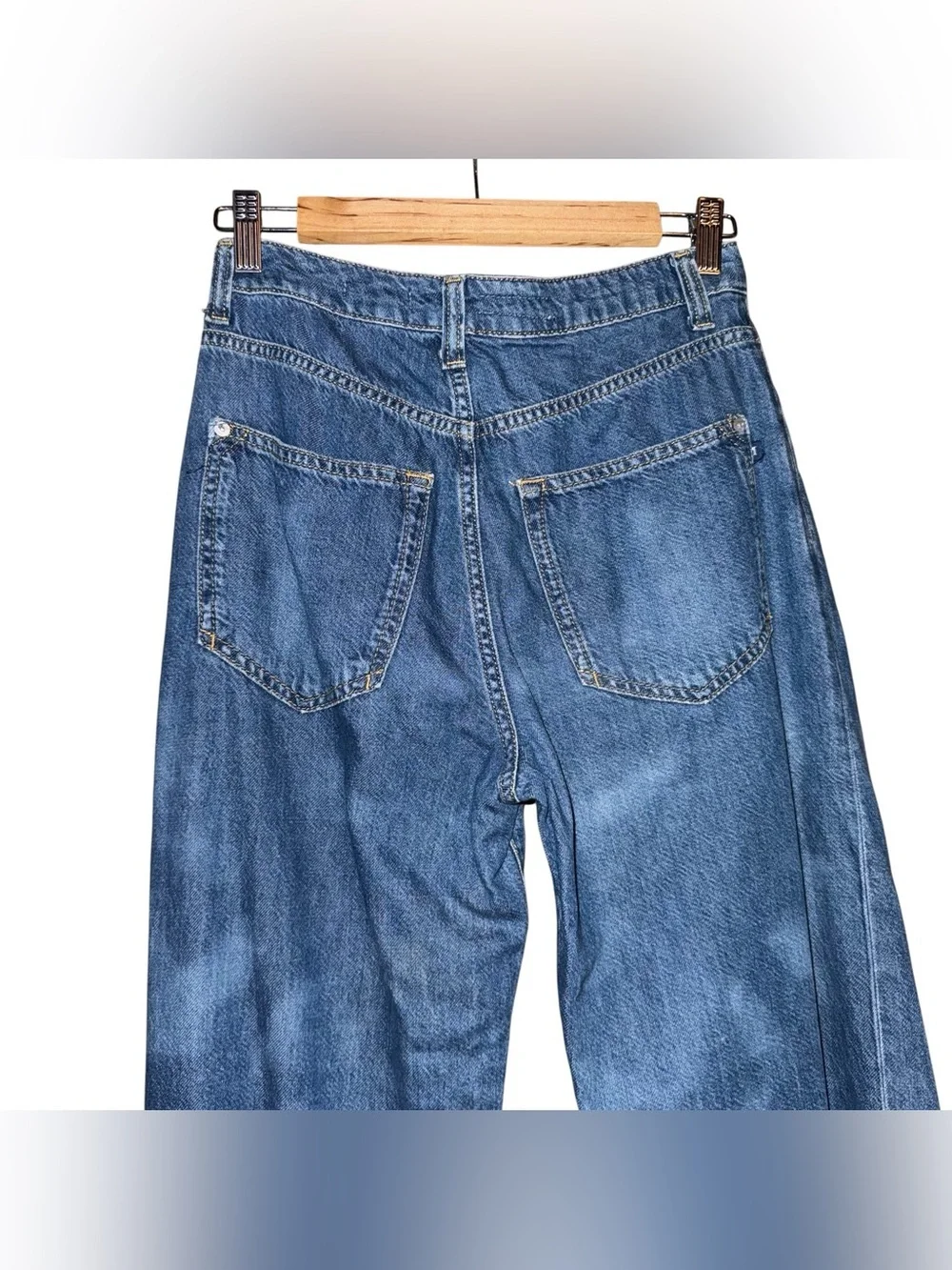 ANTHROPOLOGIE Pilcro The Breaker High Rise Pleated Barrel Leg Jeans Tapered 26